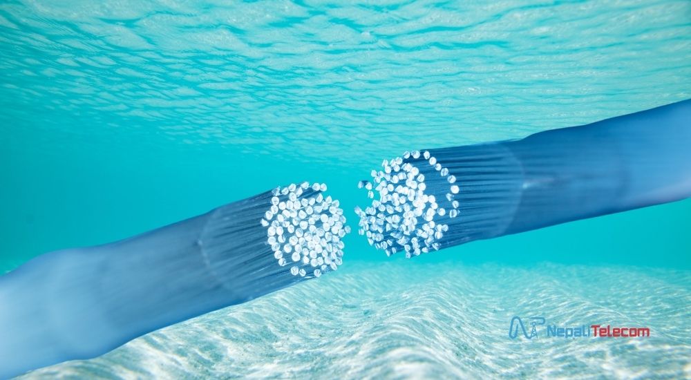 Submarine fiber cable internet