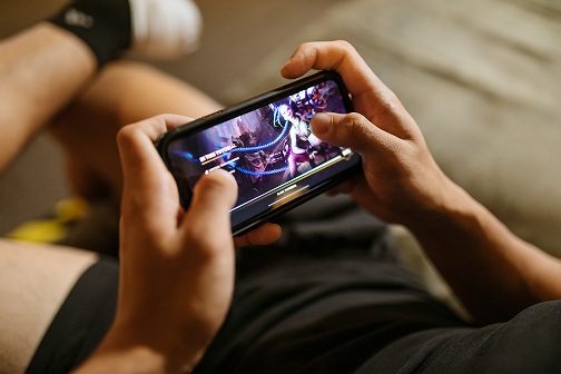 online gaming on mobile 4G vs. 5G