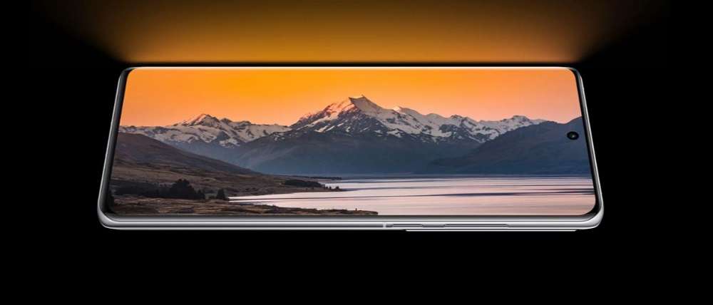 OnePlus 12 display