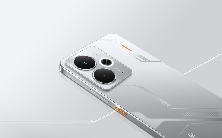 realme 14 camera